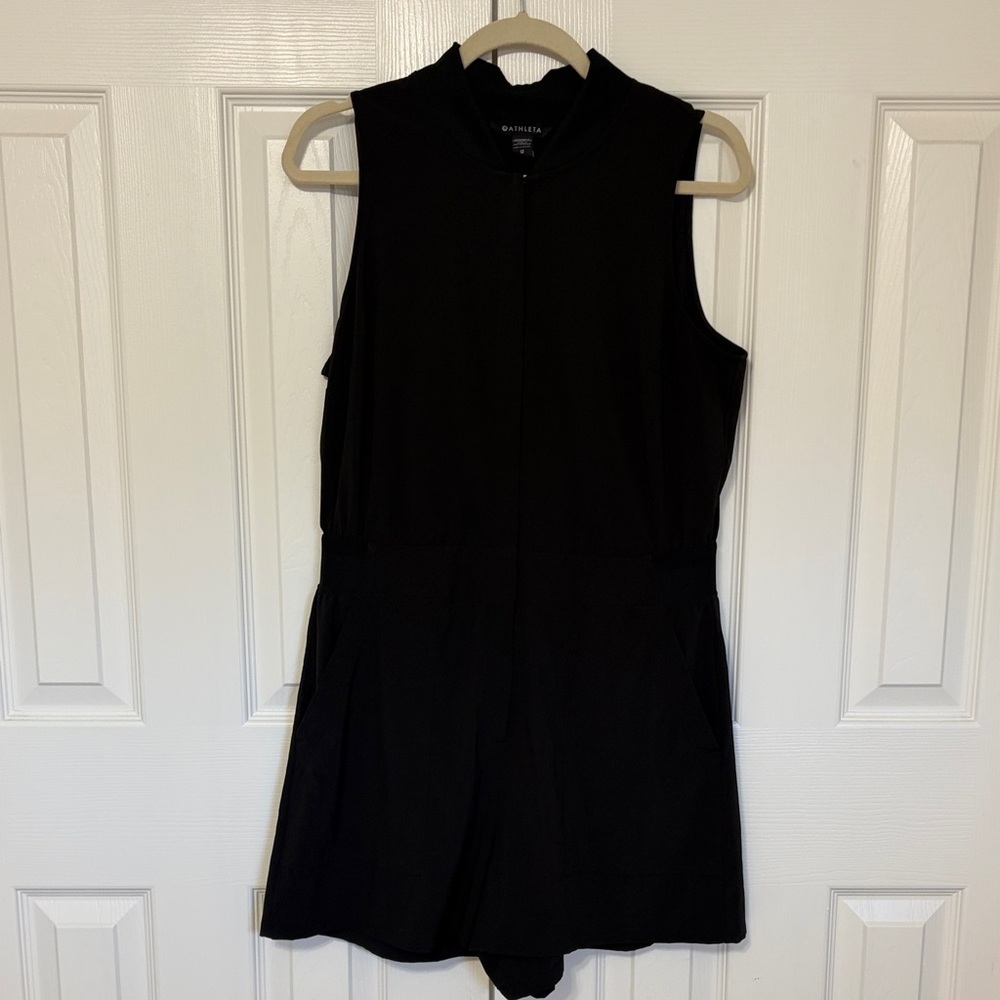 Athleta Brooklyn Utility Shorts Romper in Black Size 12 EUC - Picture 2 of 8